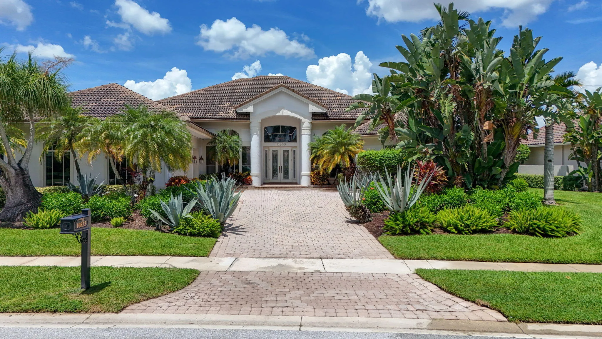 92-web-or-mls-DJI_20260822004539_0697_D-