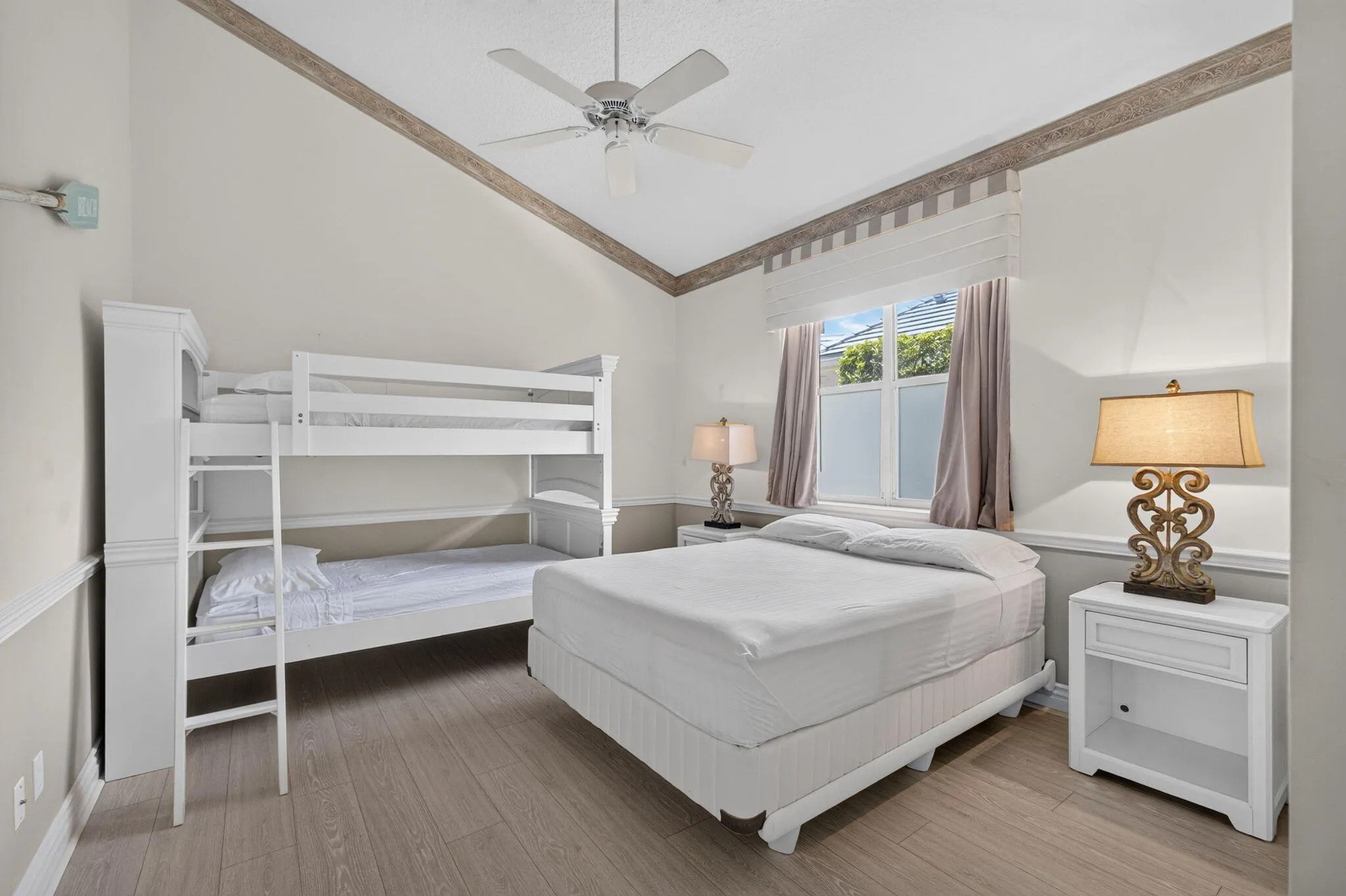 42-web-or-mls-5D1A6542