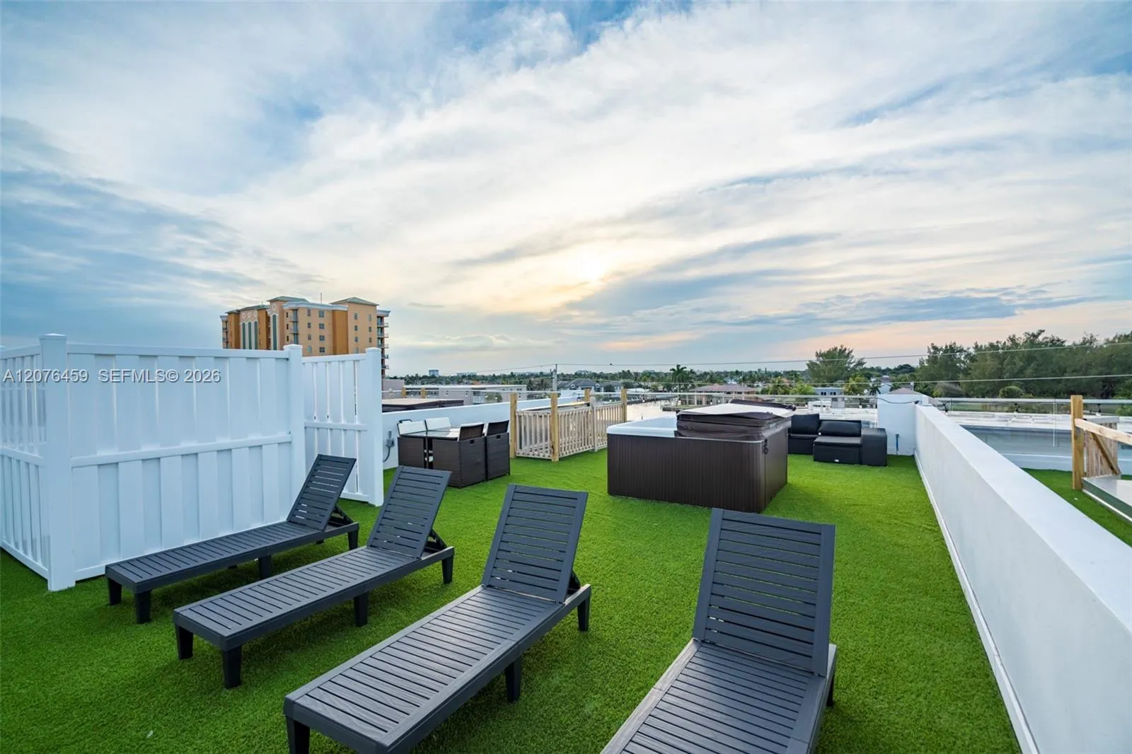 Property photo 37