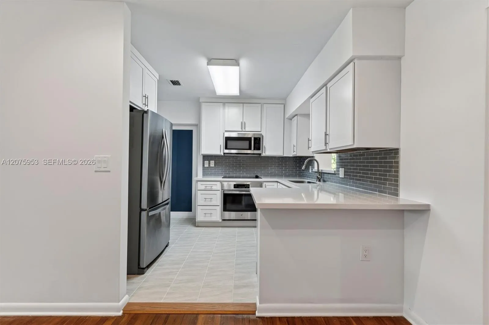 Property photo 33