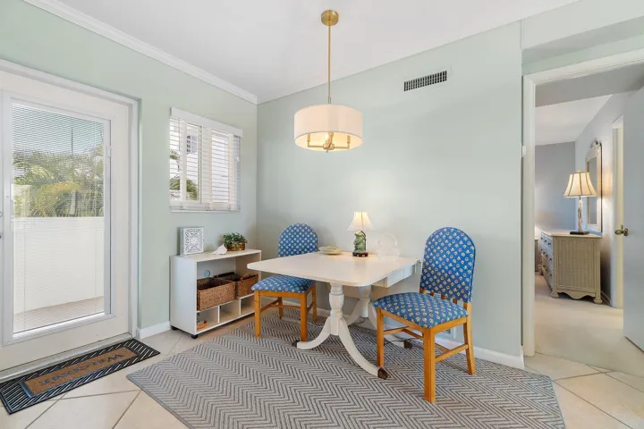 Breakfast Table