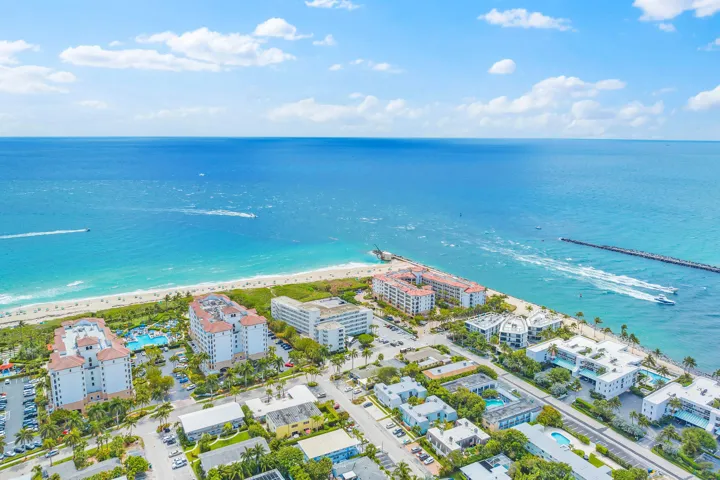 33 Ocean Avenue Aerial