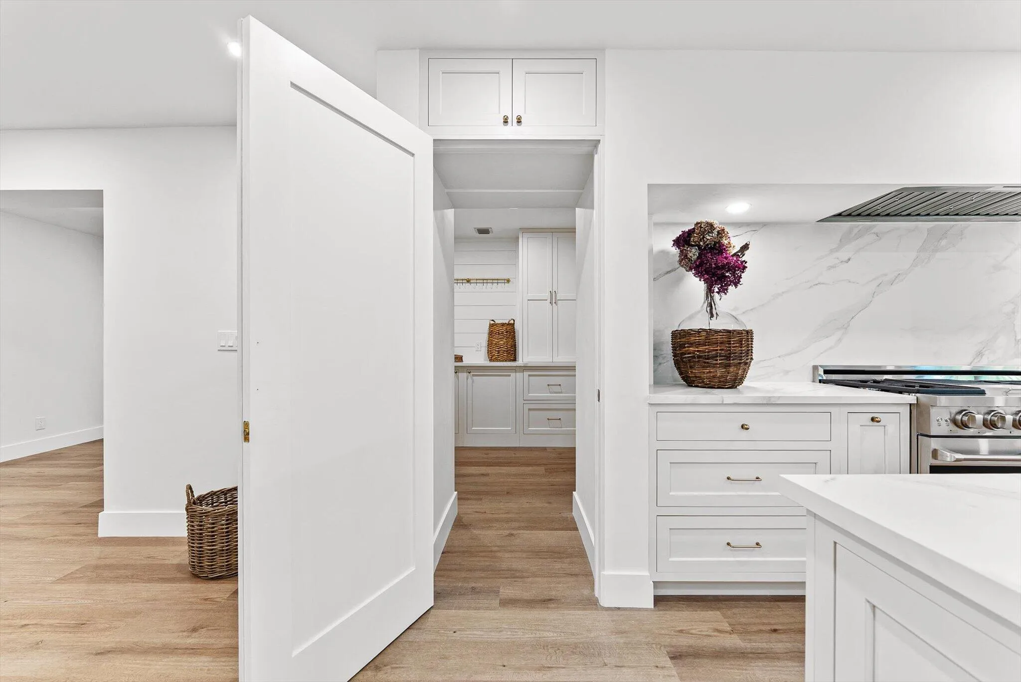 Kitchen + Butlers Pantry