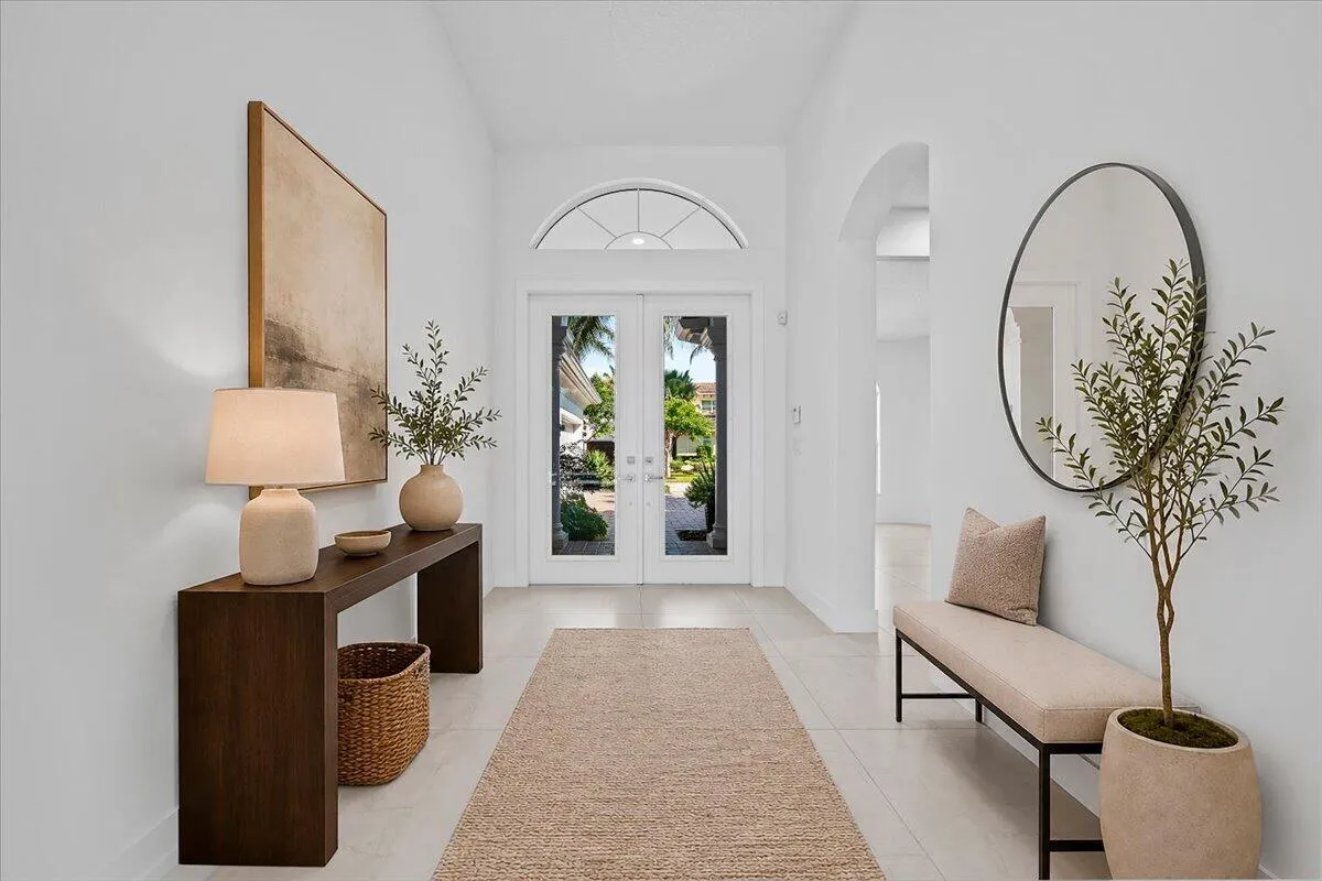 Elegant Foyer Entrance