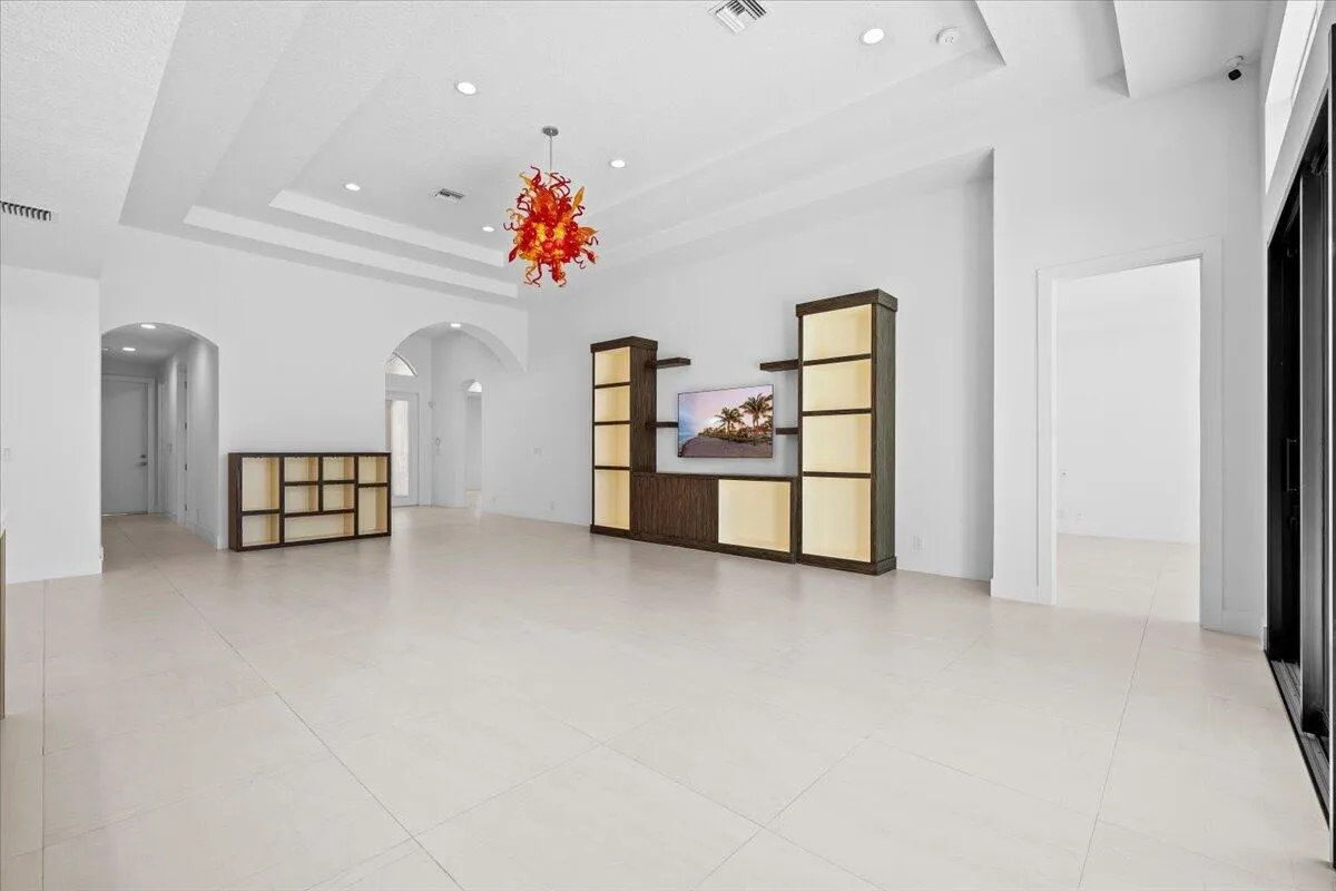 Large Living Room