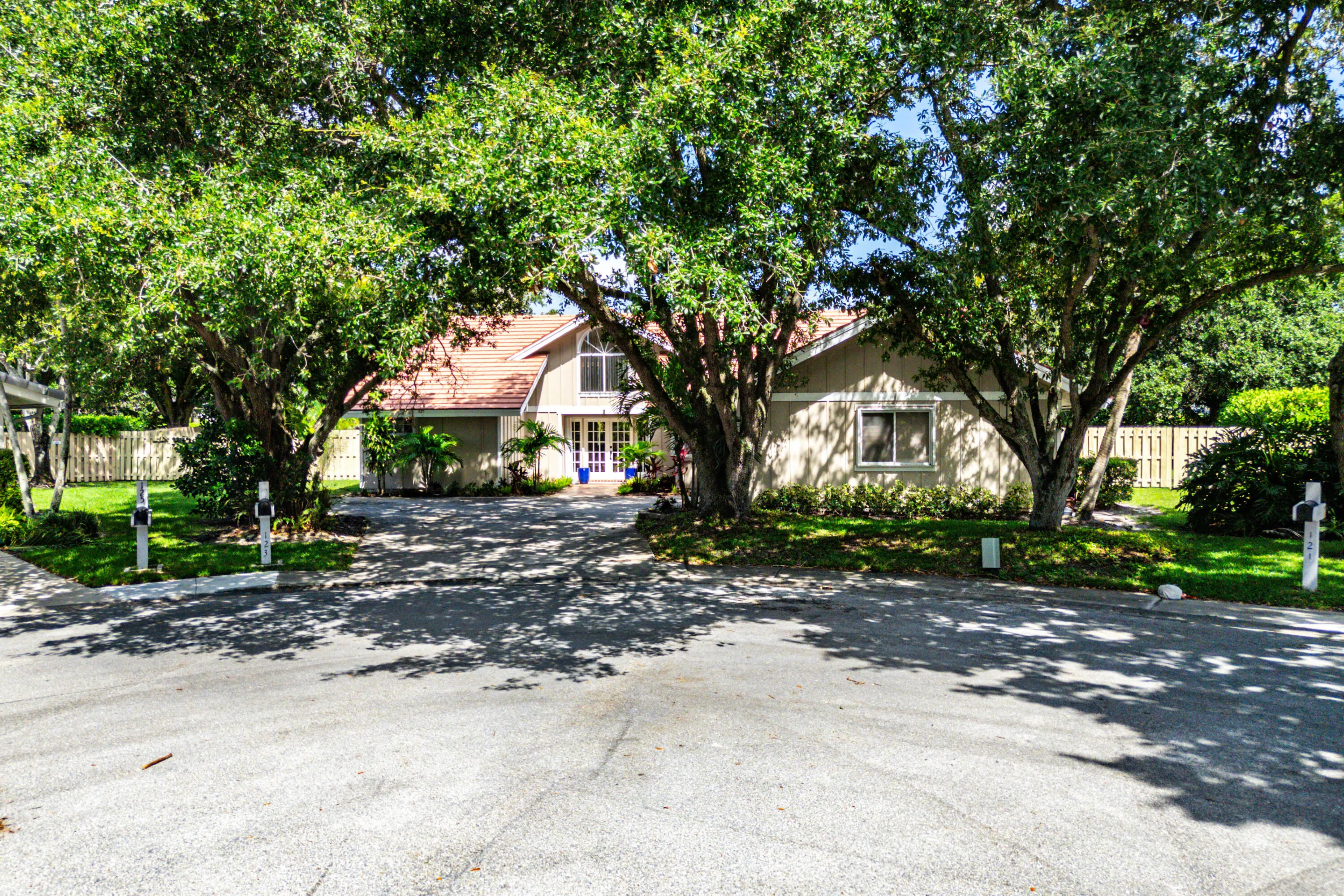 Property photo 34