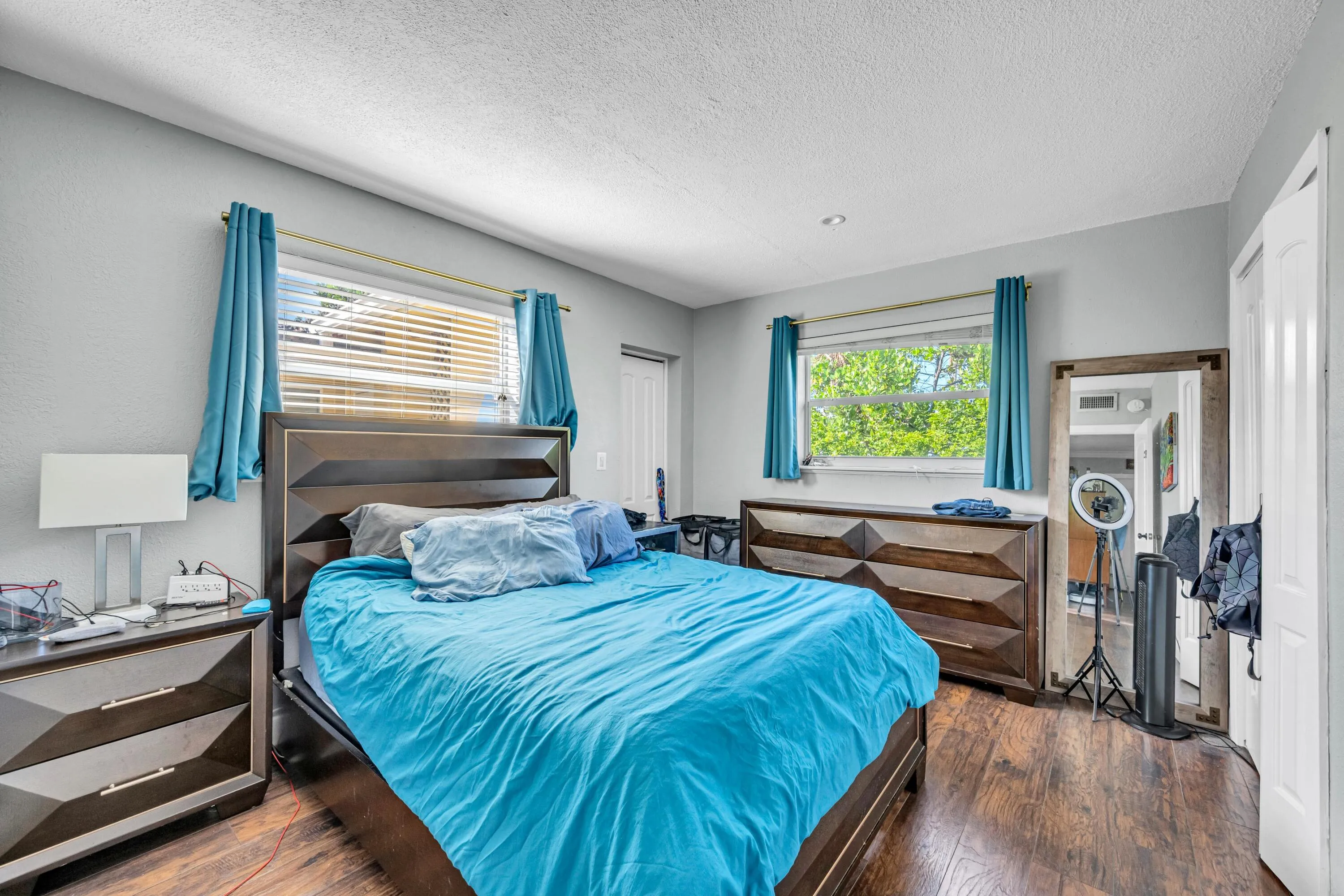 811 NE 14TH PL #10-10