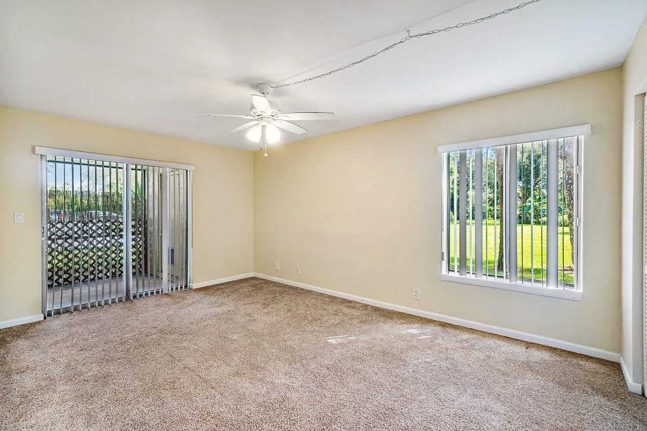 012-6559ChasewoodDr-Jupiter-FL-small