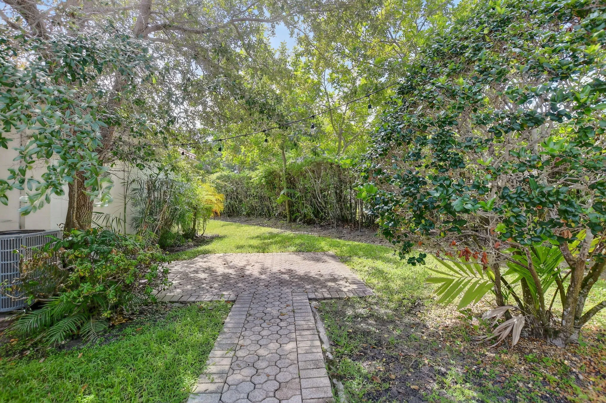 Lush walkways