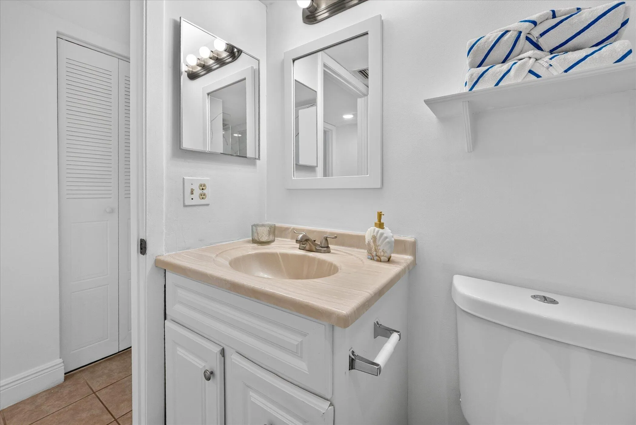 31-9235-SW-8th-St-apart-205-Boca-Raton-F