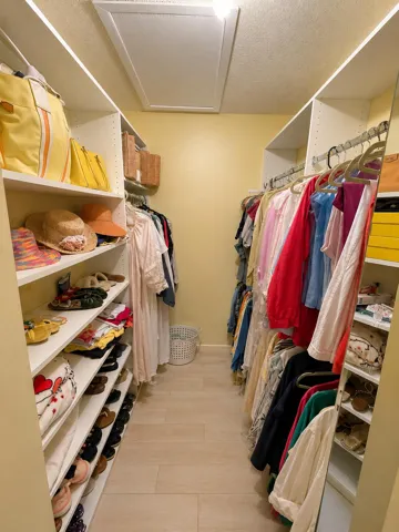 Large Walk-in Closet