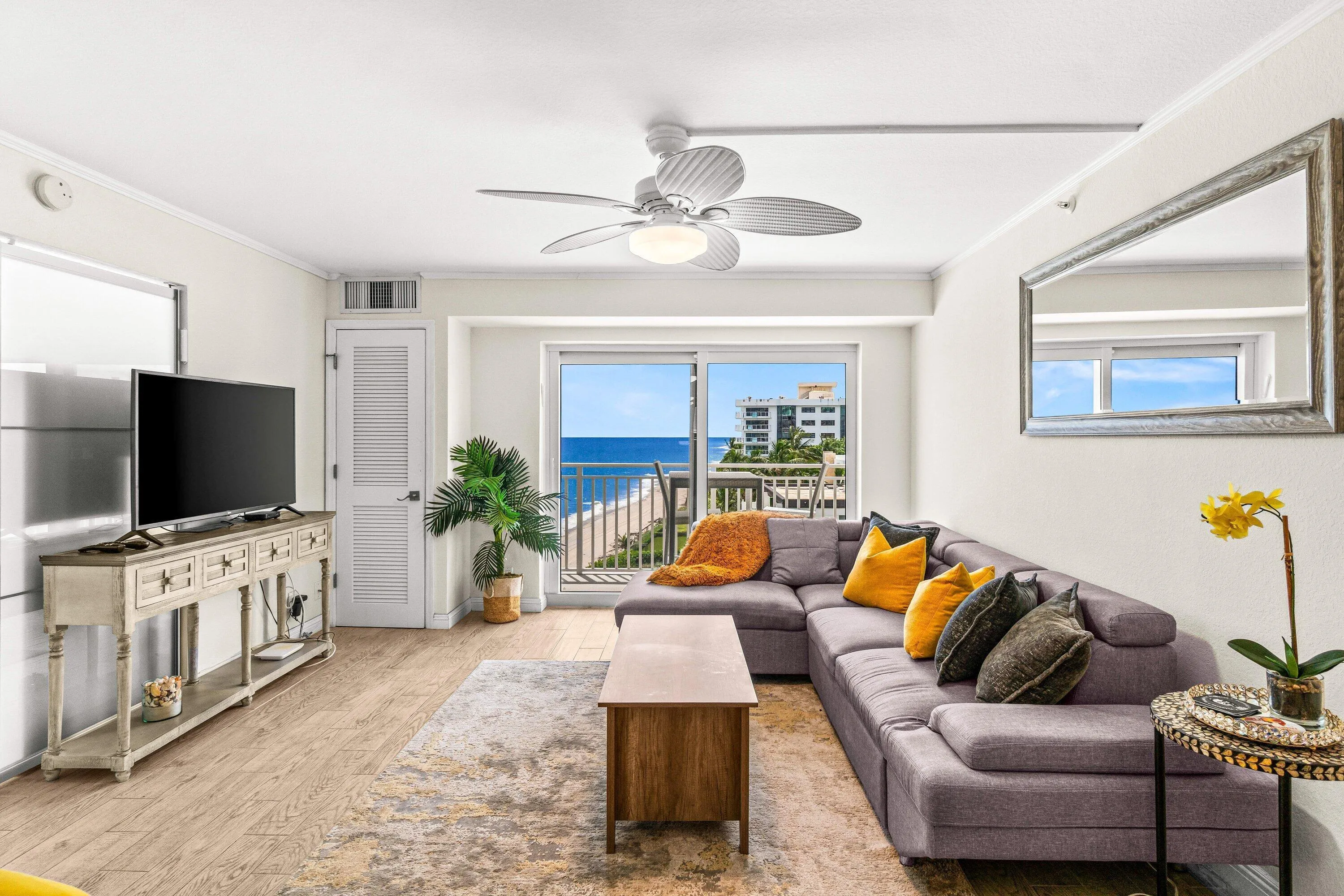 002-4511SouthOceanBoulevard-607-Highland