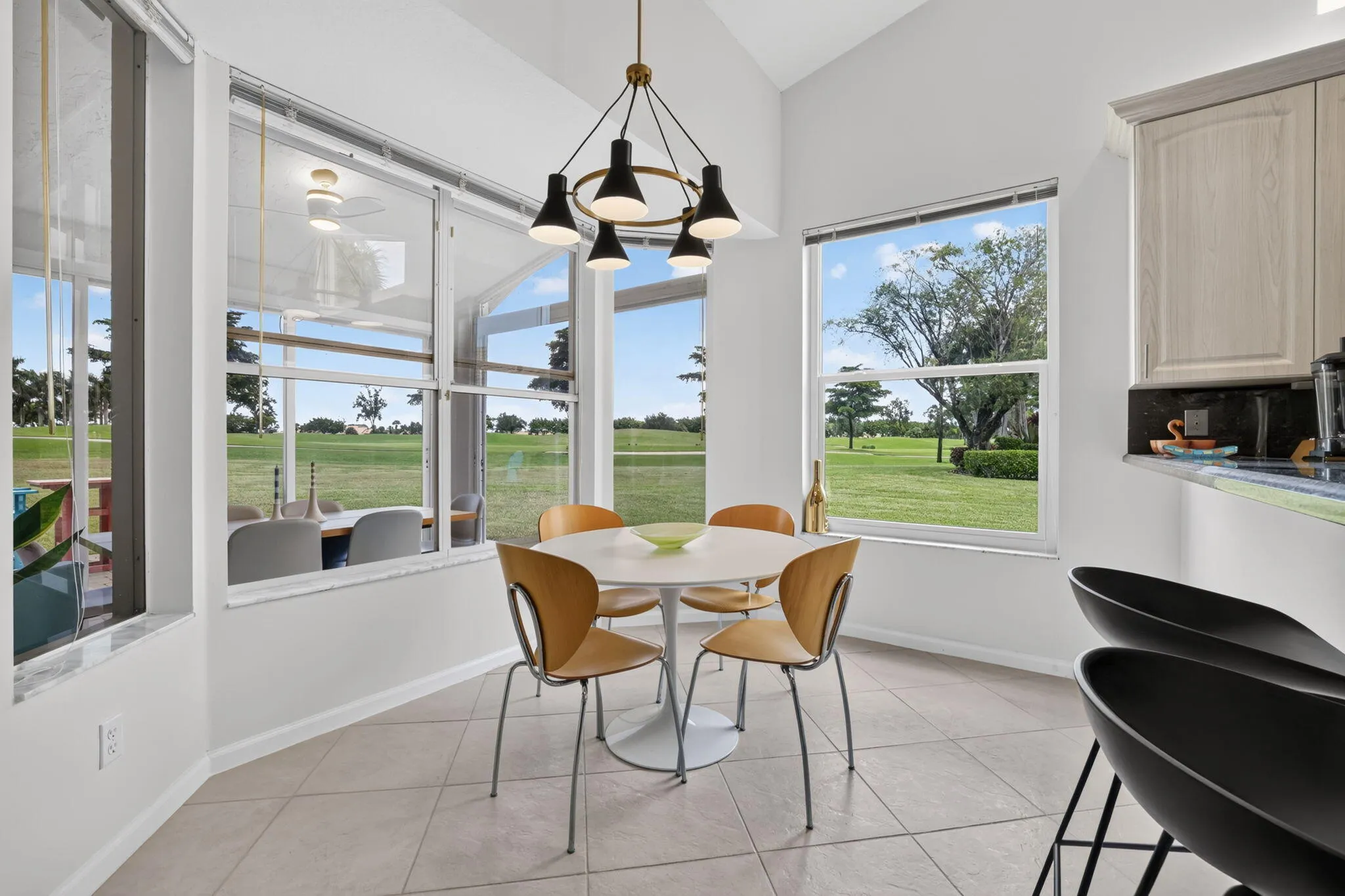 informal dining