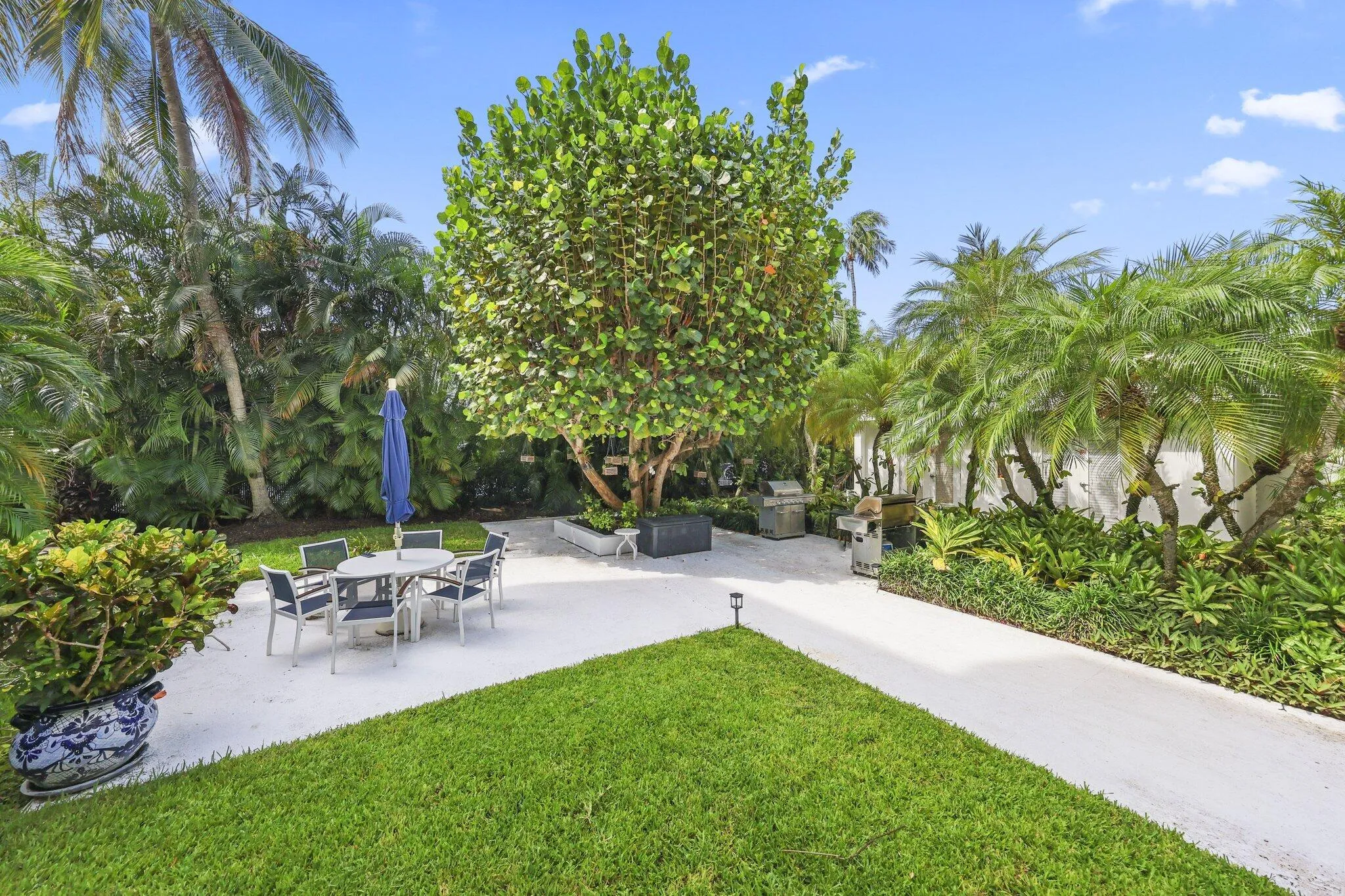 2860 S Ocean Blvd - 29.jpg-SMALL