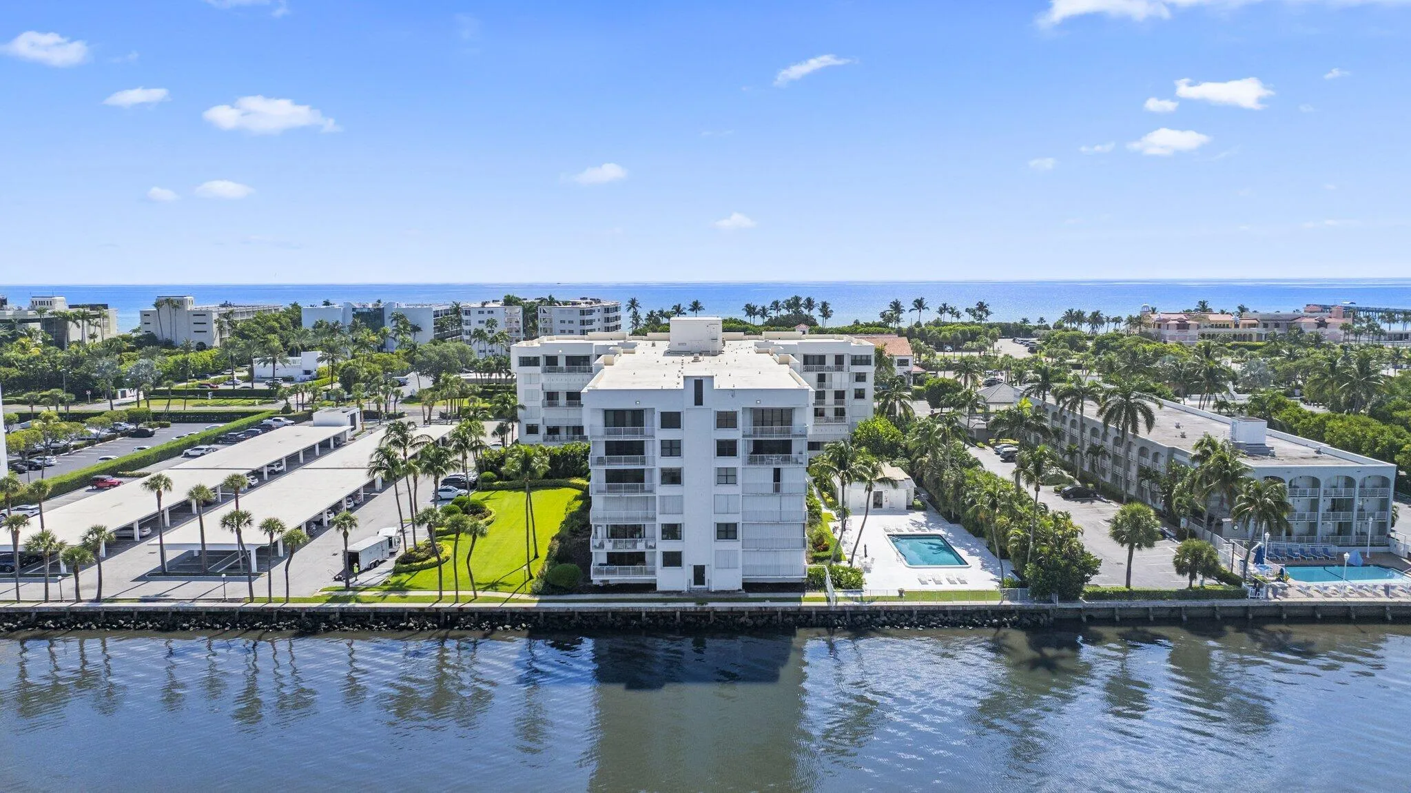 2860 S Ocean Blvd - 45.jpg-SMALL