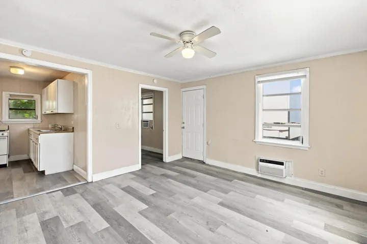 07-Property Photo 007