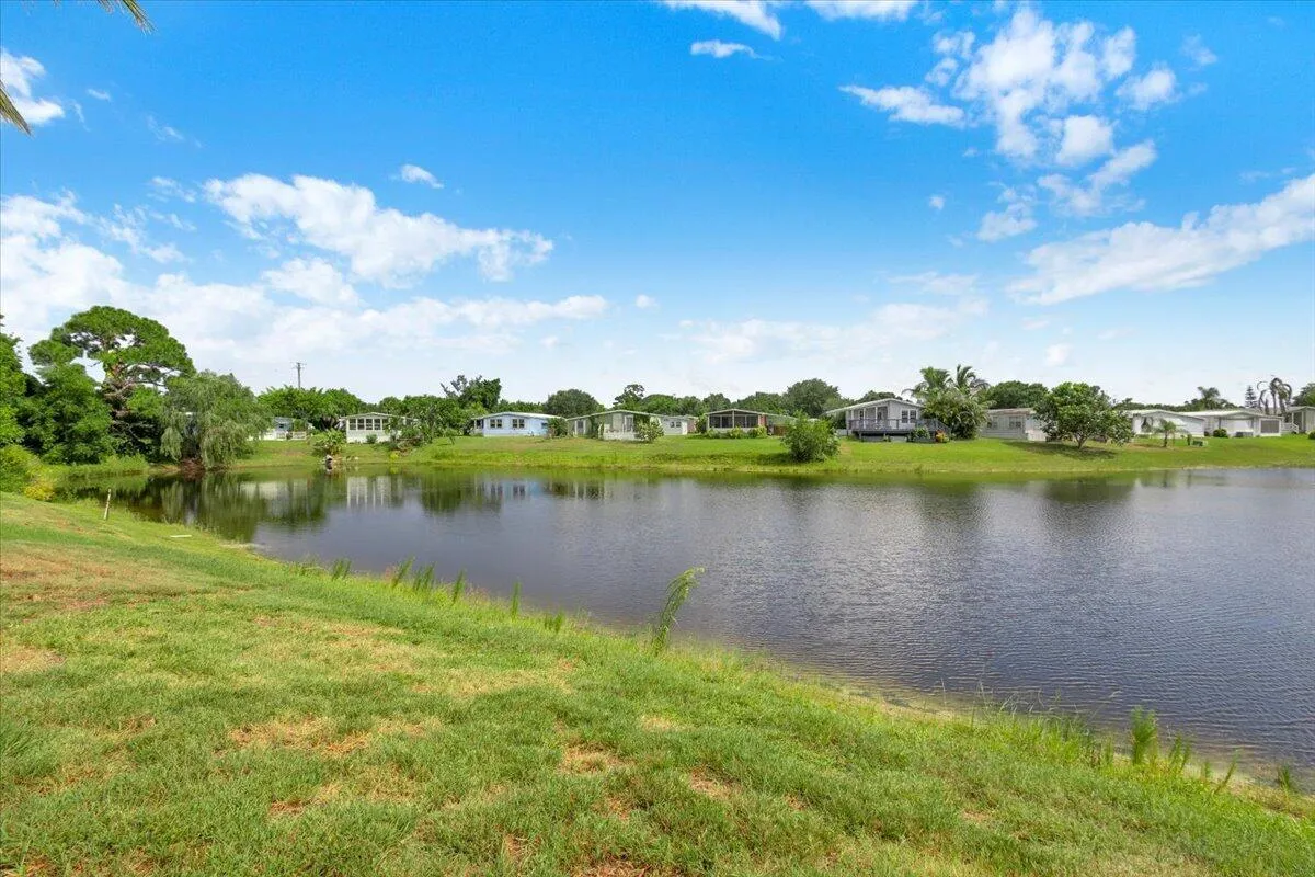 Property photo 43
