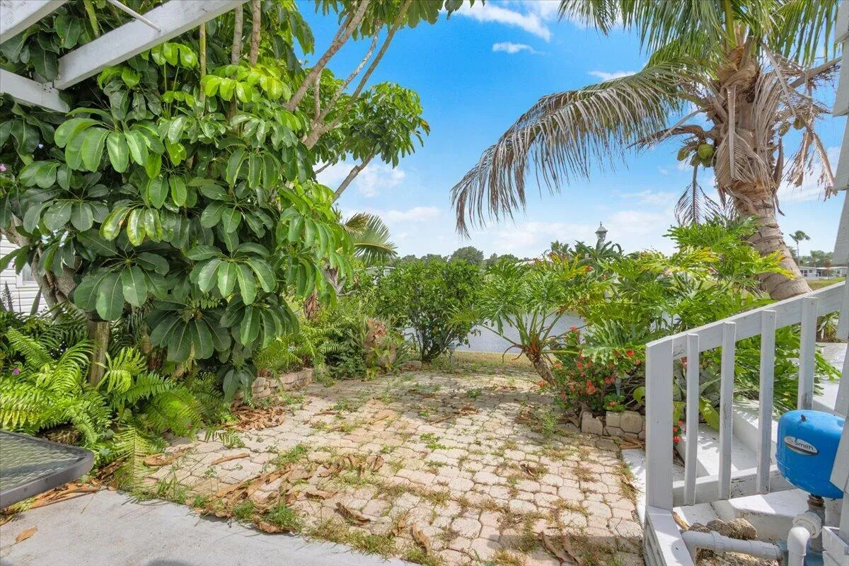 Property photo 40