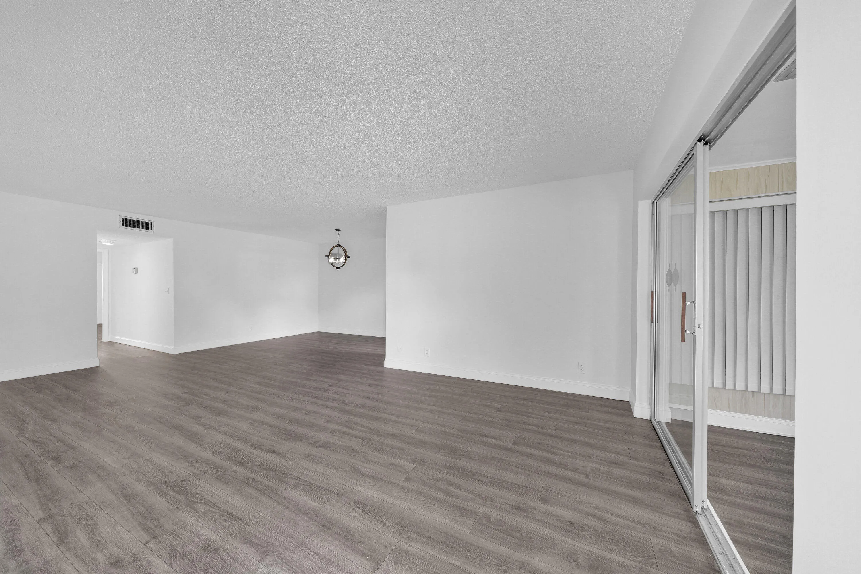 2 Entryway (2)
