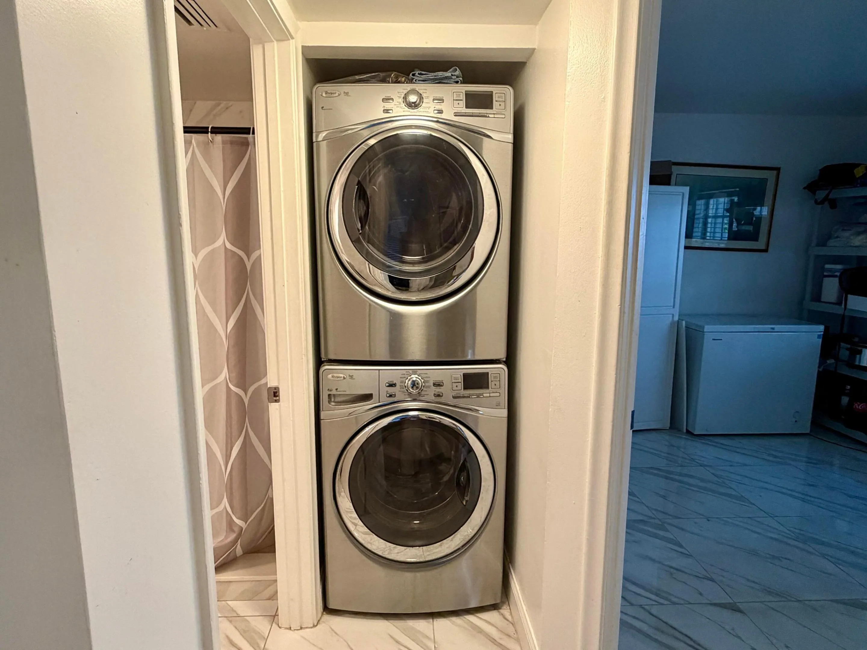 BR104 Laundry