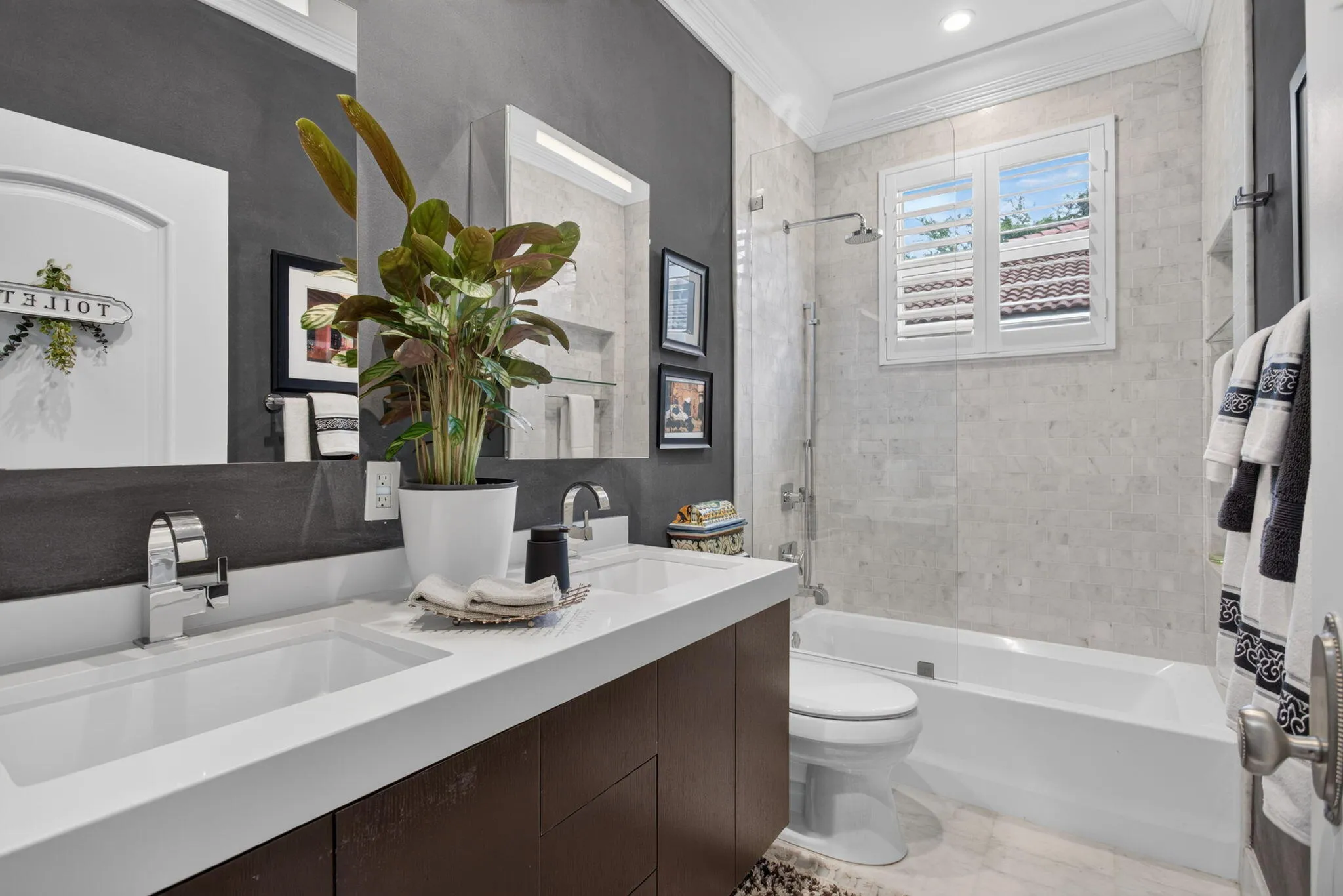 40-web-or-mls-4909-1006