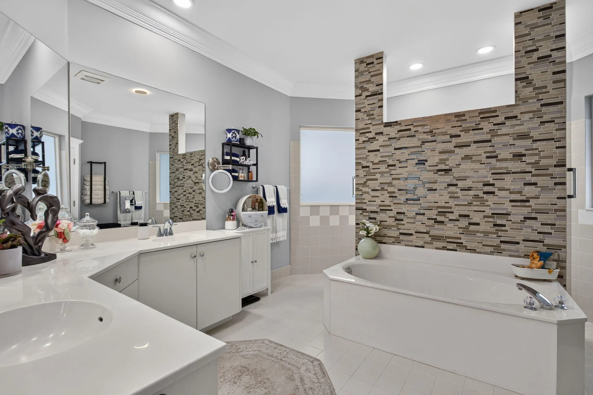 47-web-or-mls-4909-1043