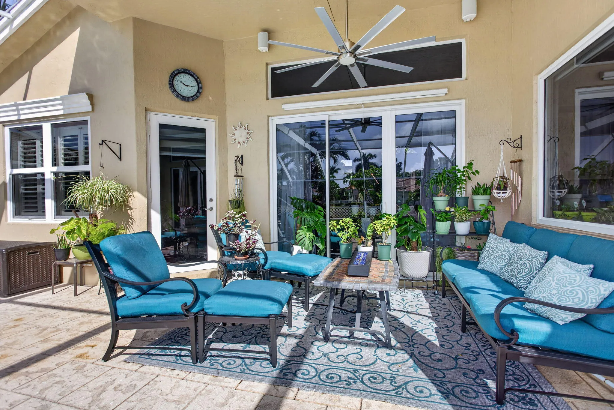 17-web-or-mls-4909-0877