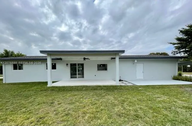 Property photo 36
