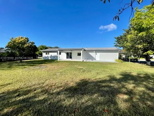Property photo 38
