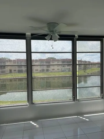 view-s