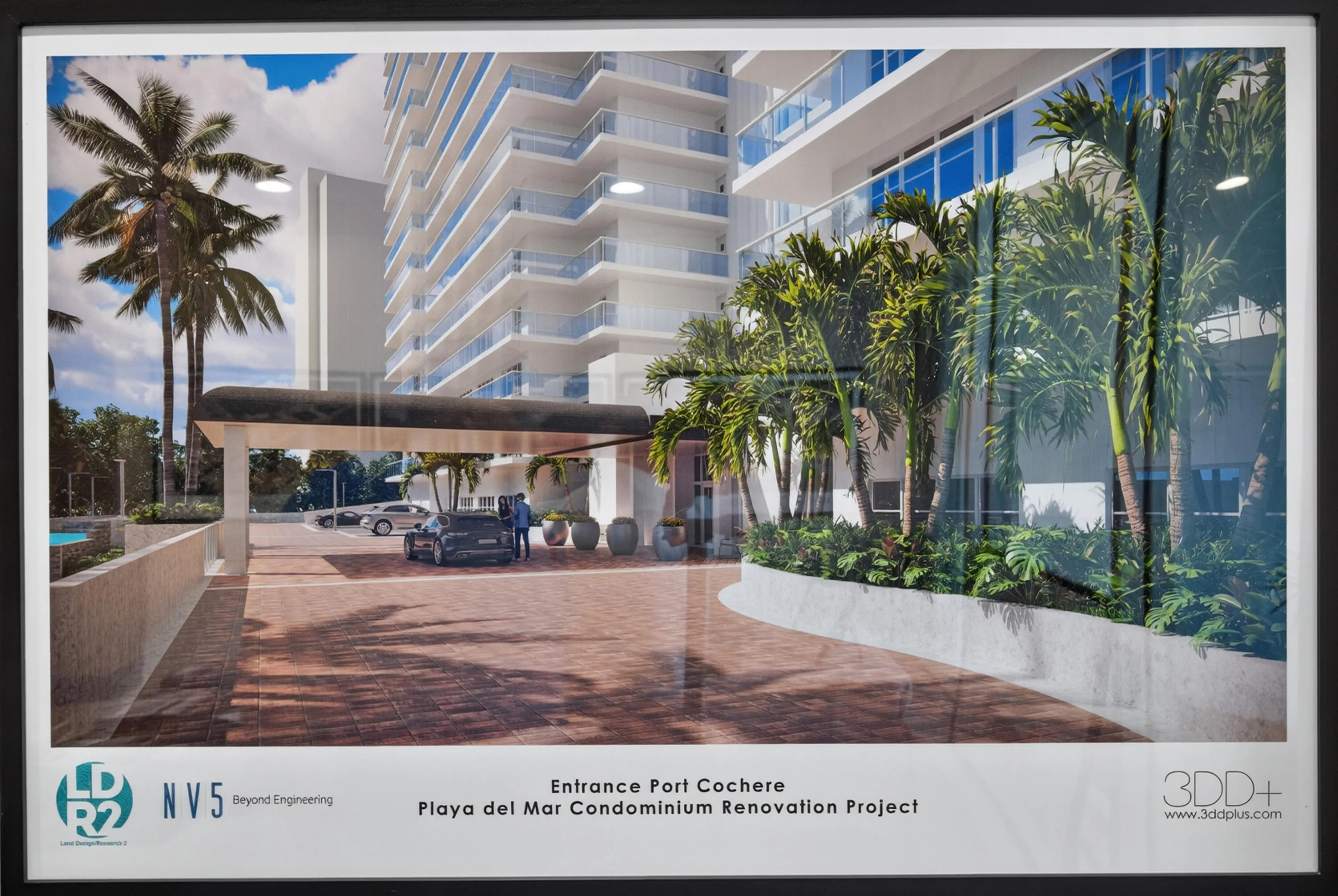 Architectural rendering of the proposed porte cochère, landscaped arrival area and enhanced main entrance at Playa del Mar.