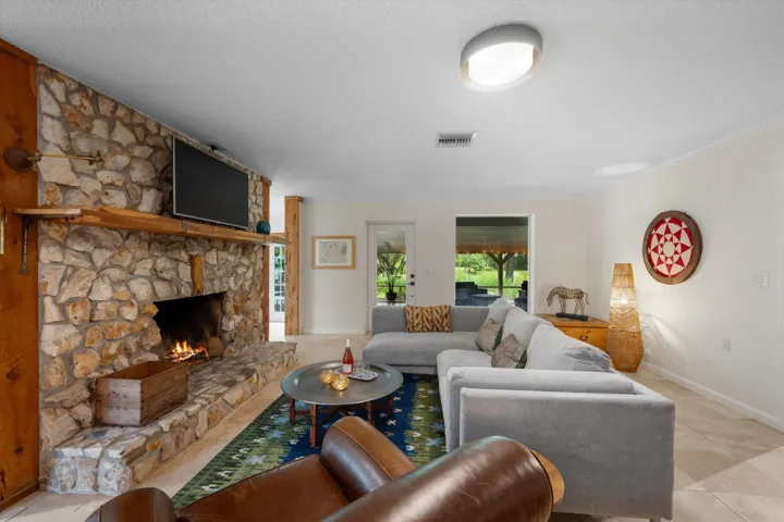 1037 F Road, Loxahatchee Groves