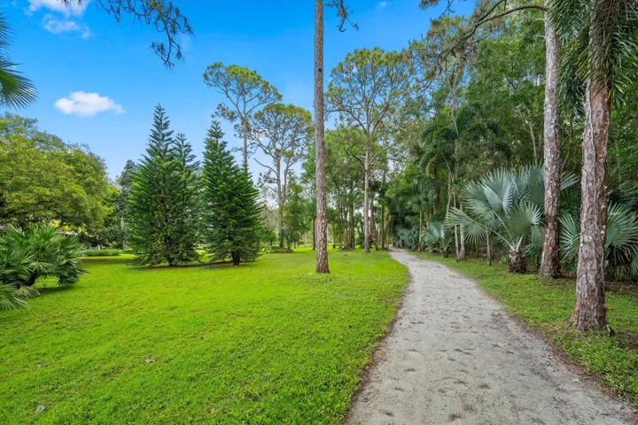 1037 F Road, Loxahatchee Groves
