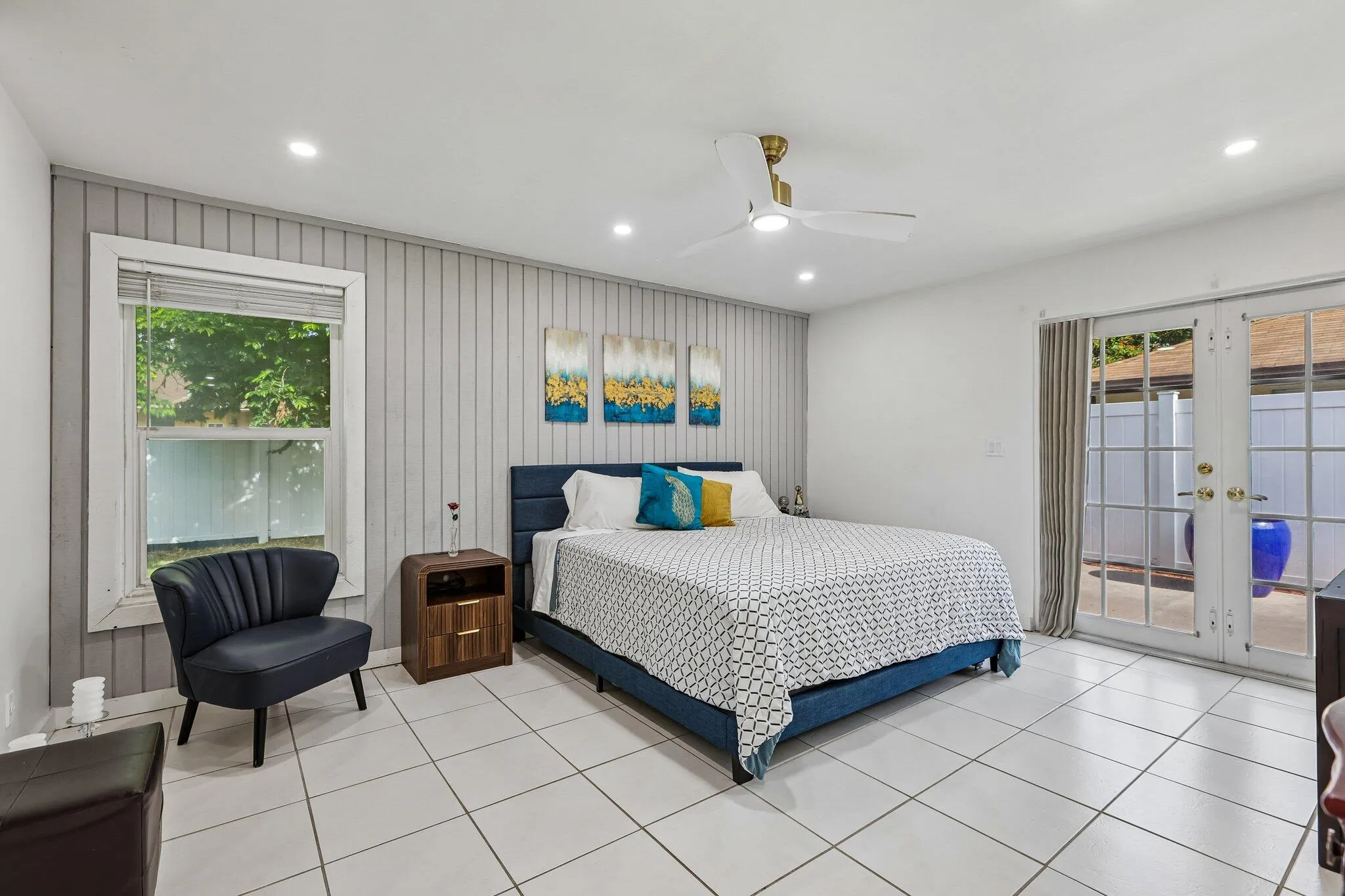 29-web-or-mls-SW 72nd Ave-S2208-029