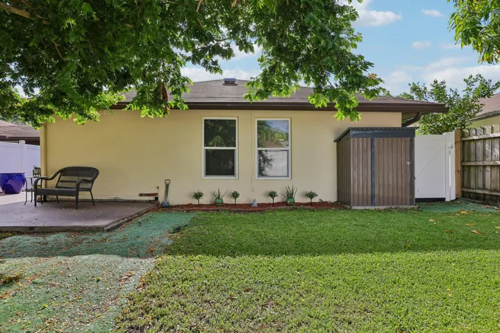 48-web-or-mls-SW 72nd Ave-S2208-048