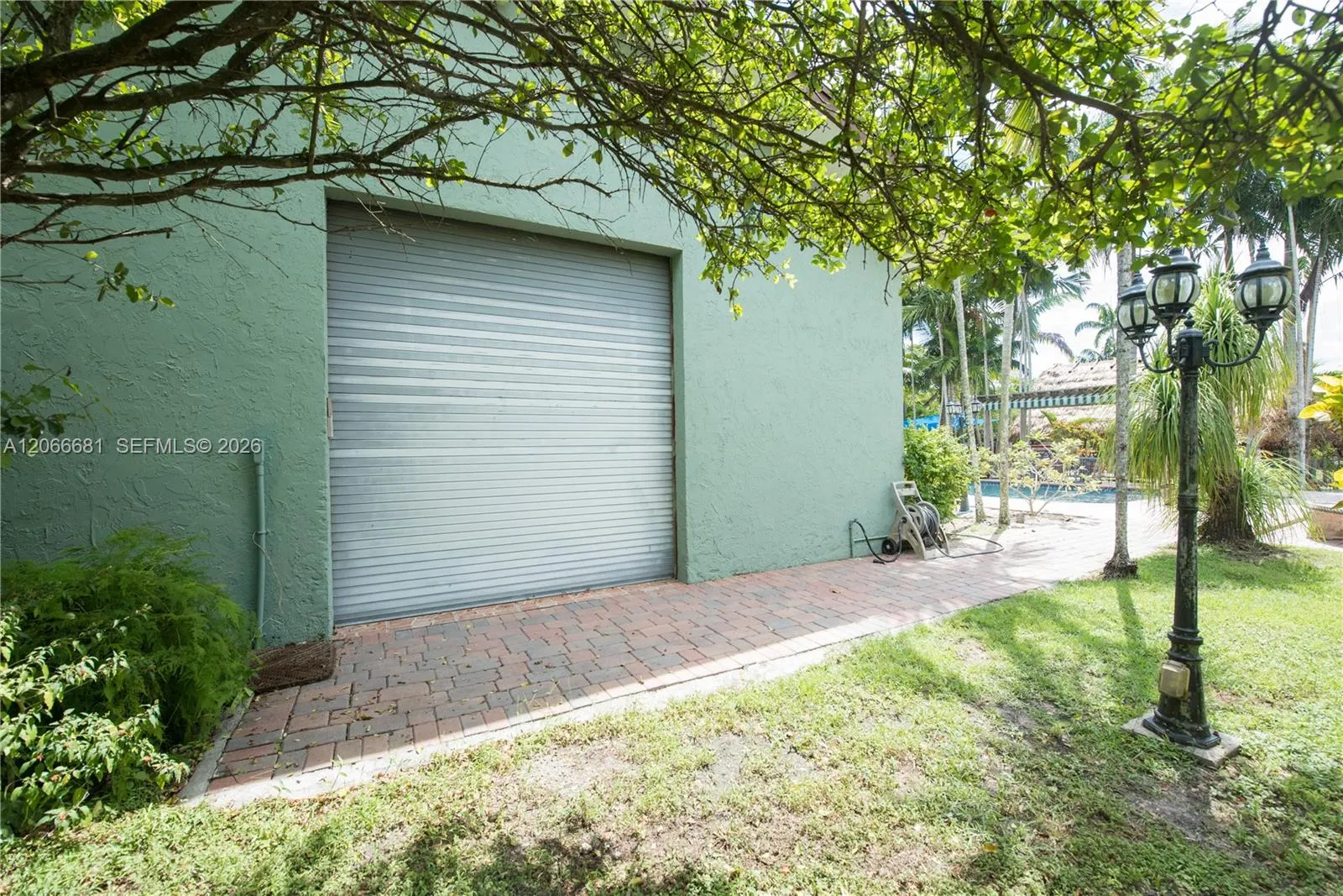 Property photo 35