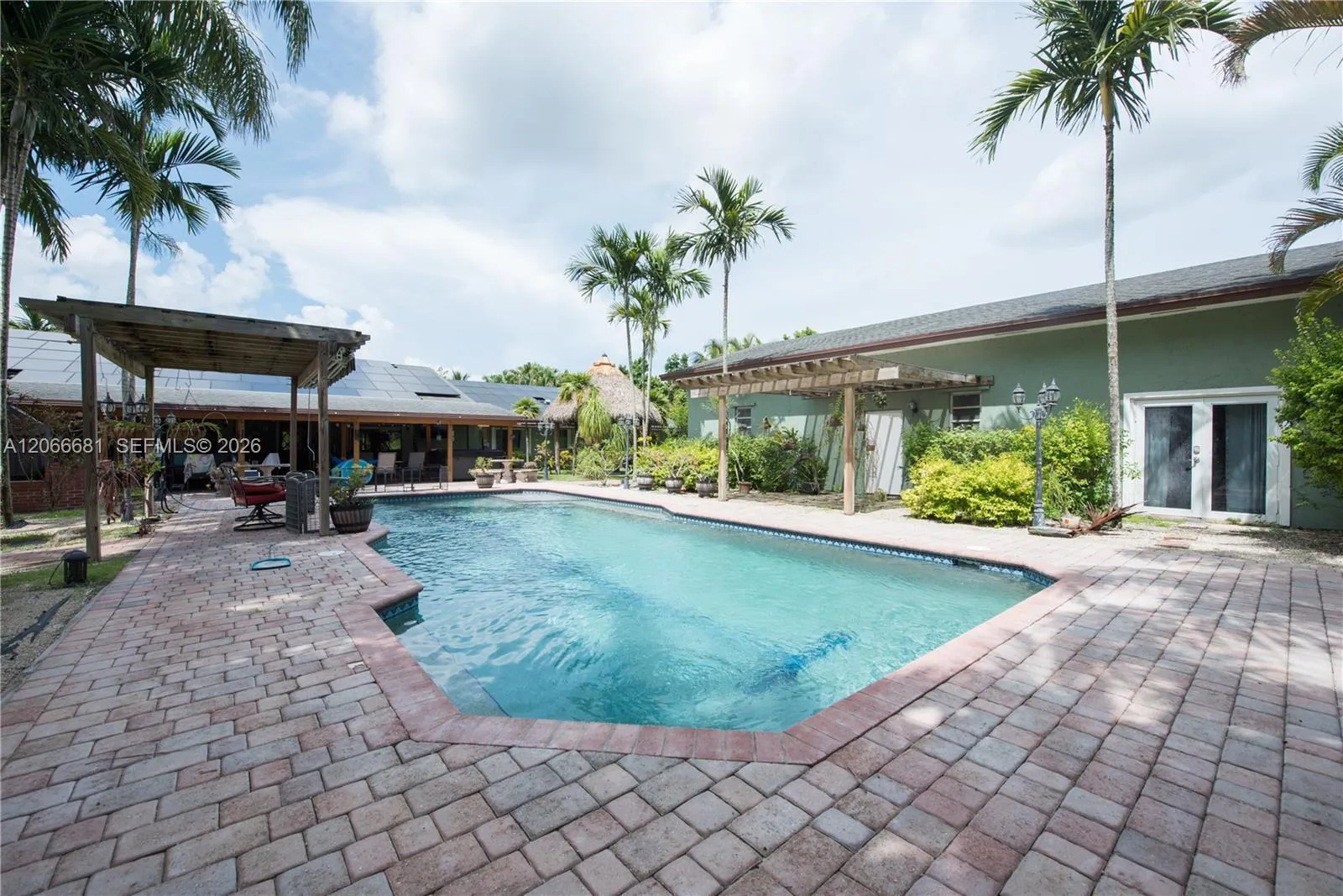 Property photo 31
