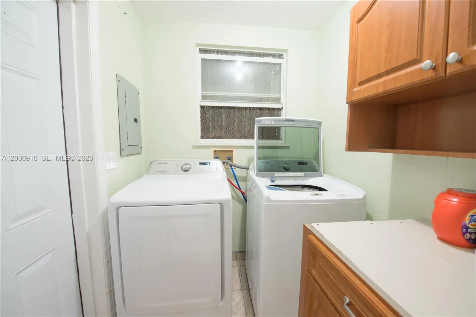 Property photo 28