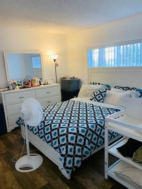 Master bedroom 1