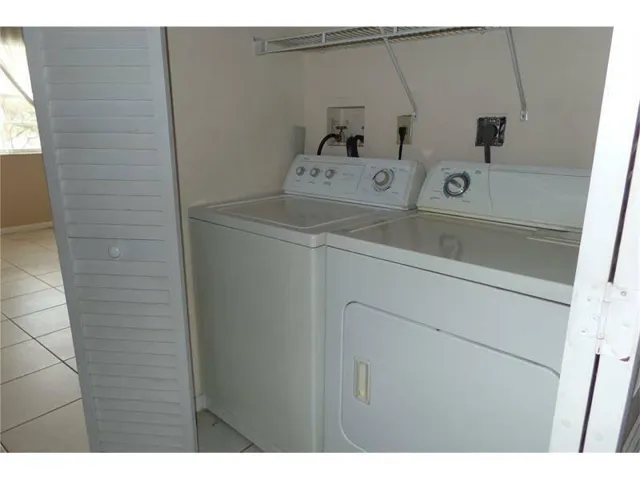 washer and dryer