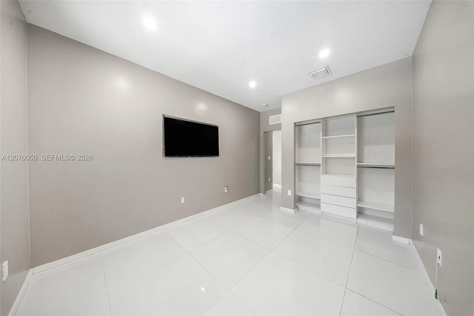 Property photo 52