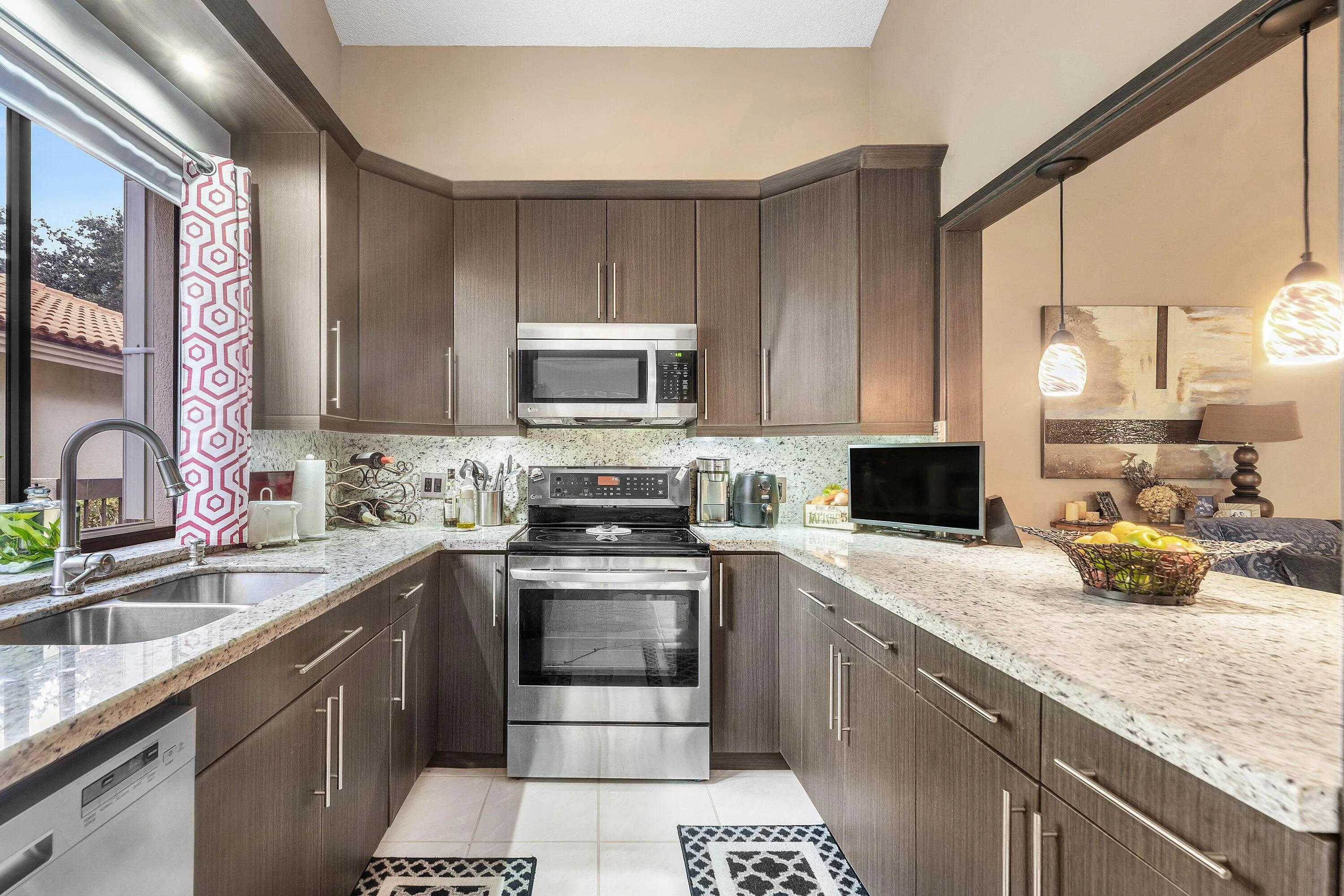 kitchen entry