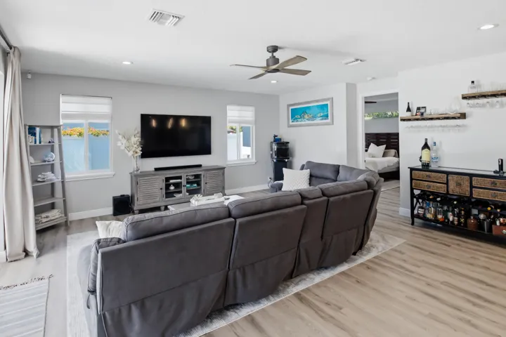 20260819-01-398 NE 23rd St, Boca Raton,