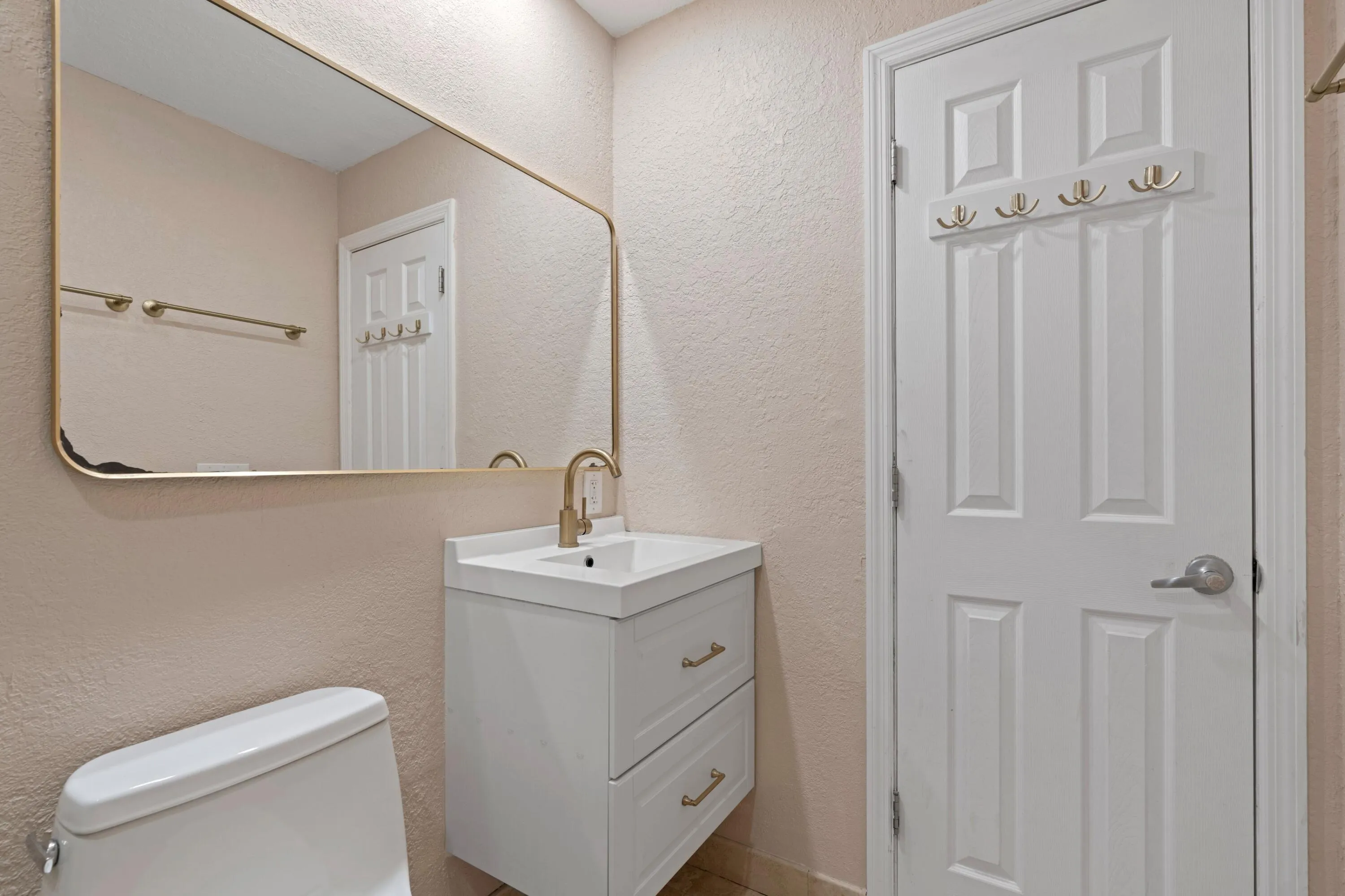 Bathroom 4
