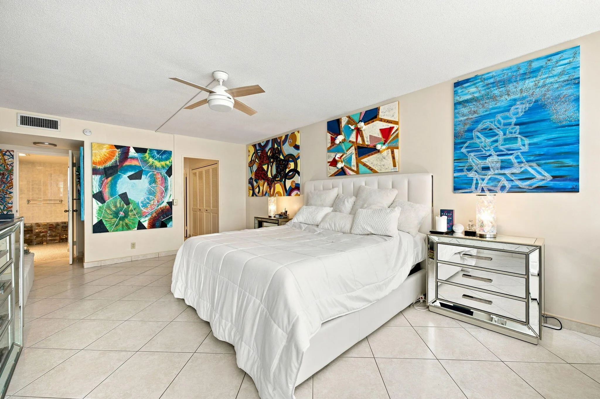 Main bedroom