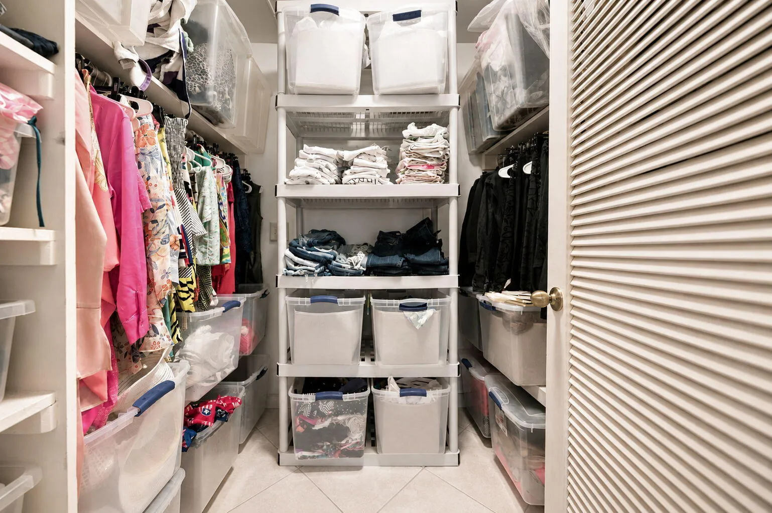 Walk-in clost