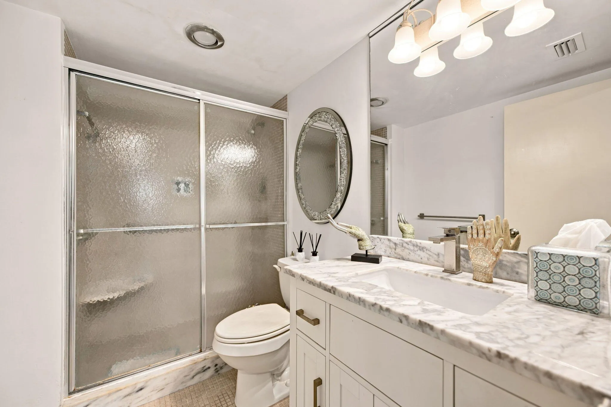 Second bathroom