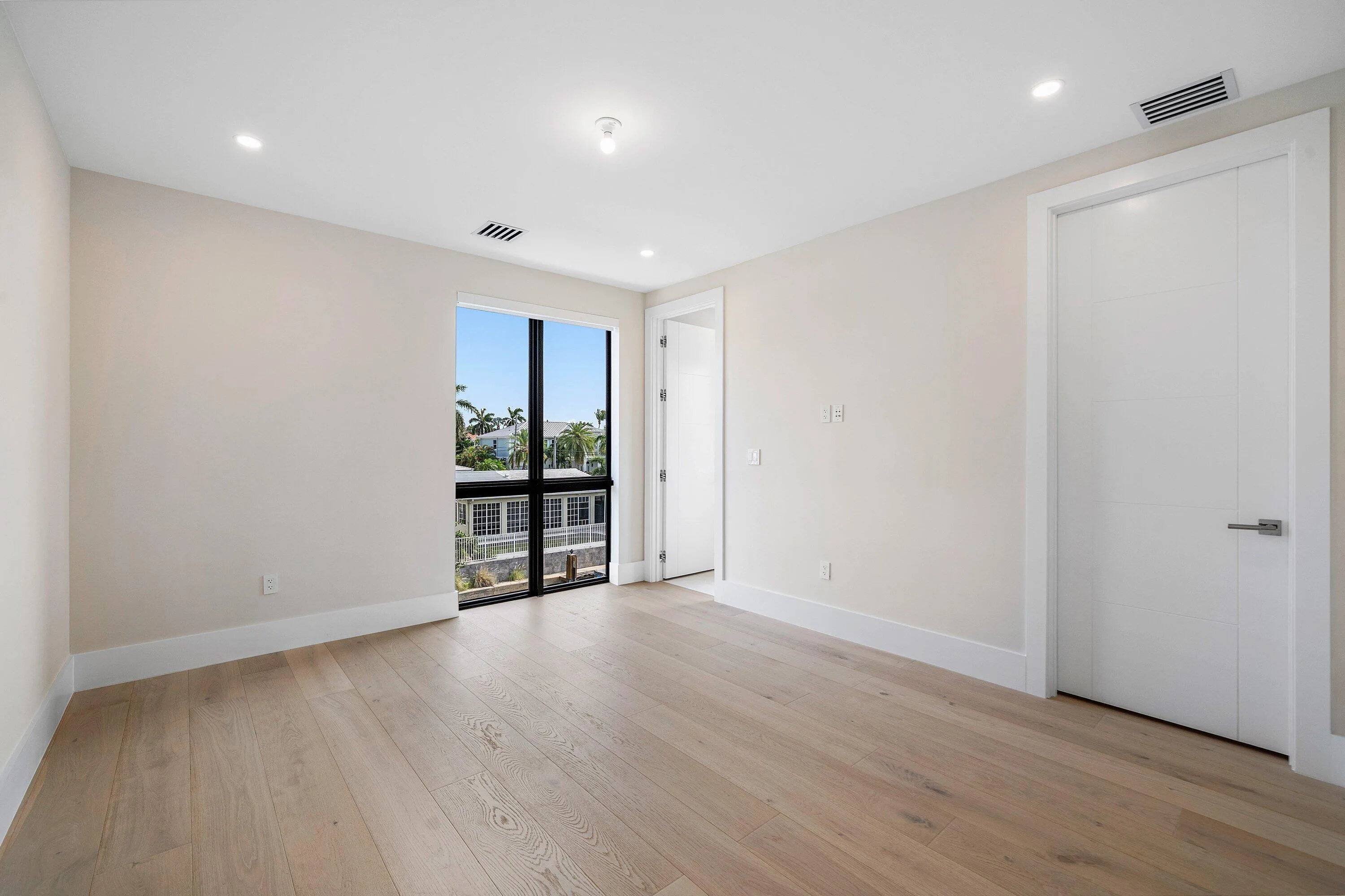4th Guest Suite