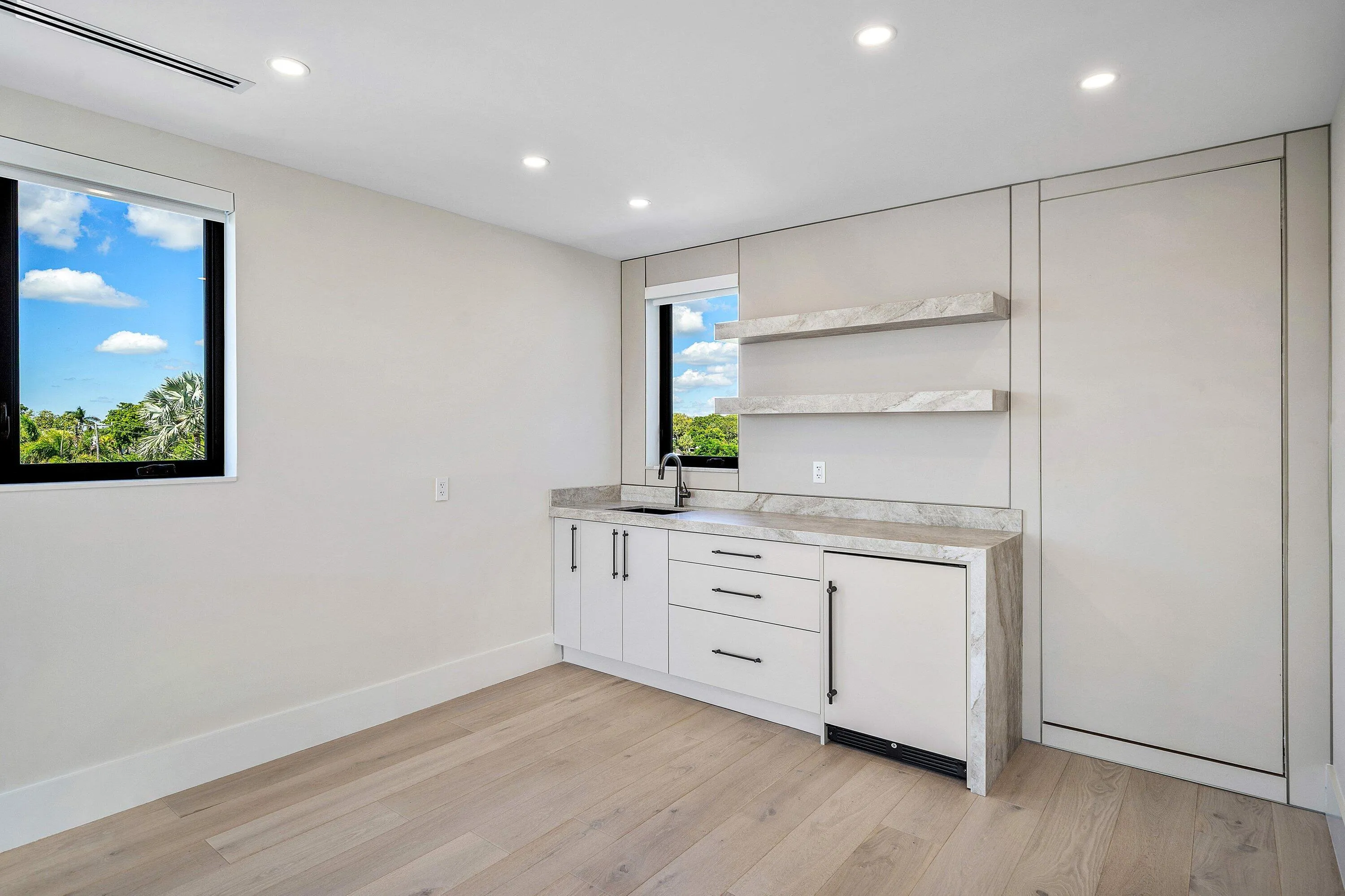 Property photo 64