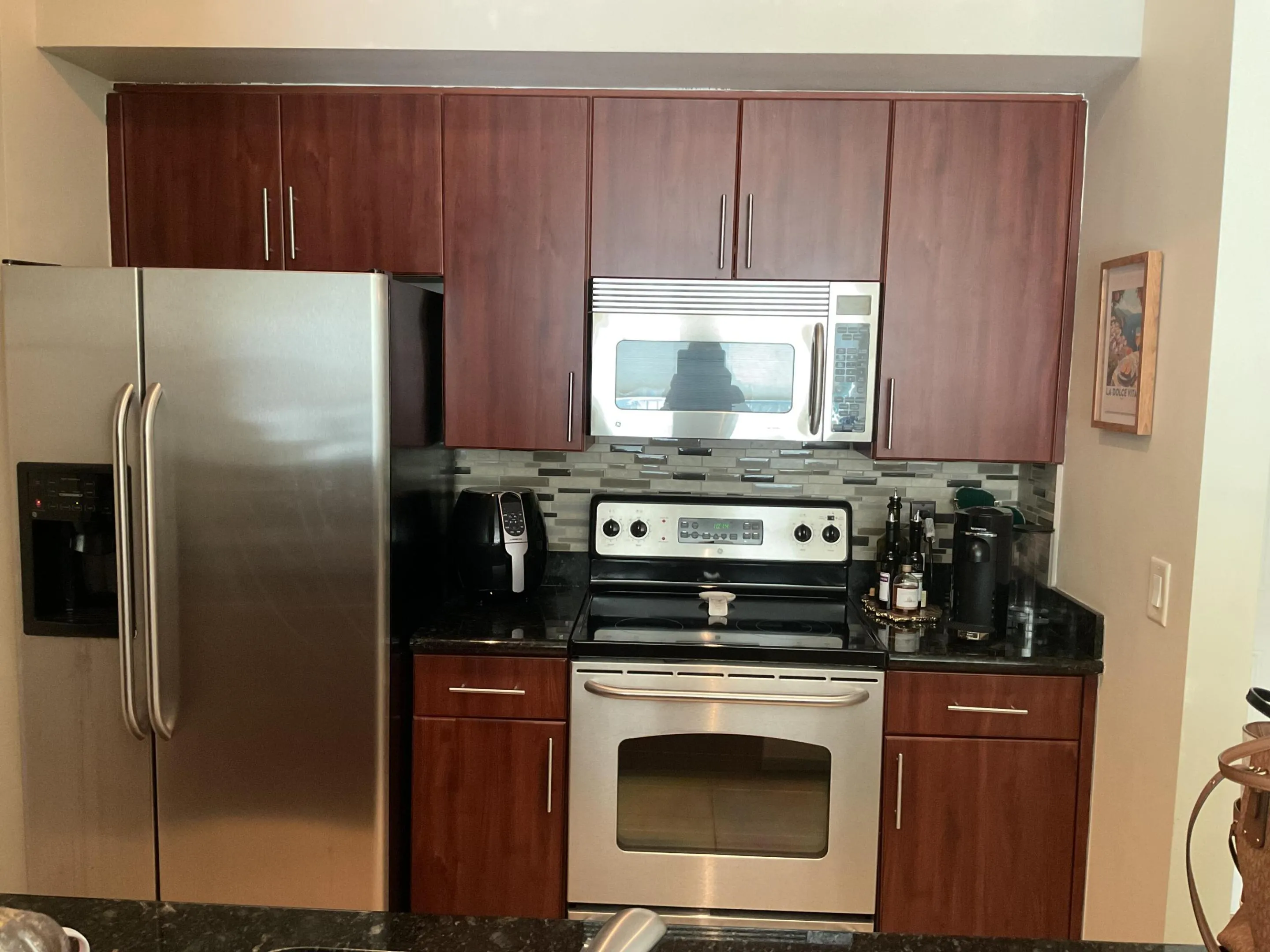 Open Concept Bar Kitchen